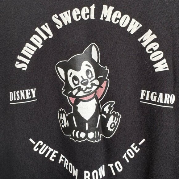 Uniqlo x Disney Figaro Relaxed Fit Graphic Cropped T Shirt. Size S - Picture 3 of 5